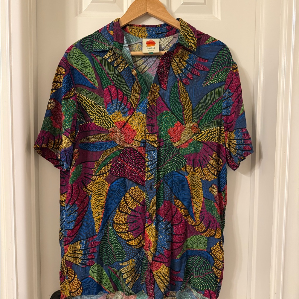 Farm Rio shirt NWOT, size XS